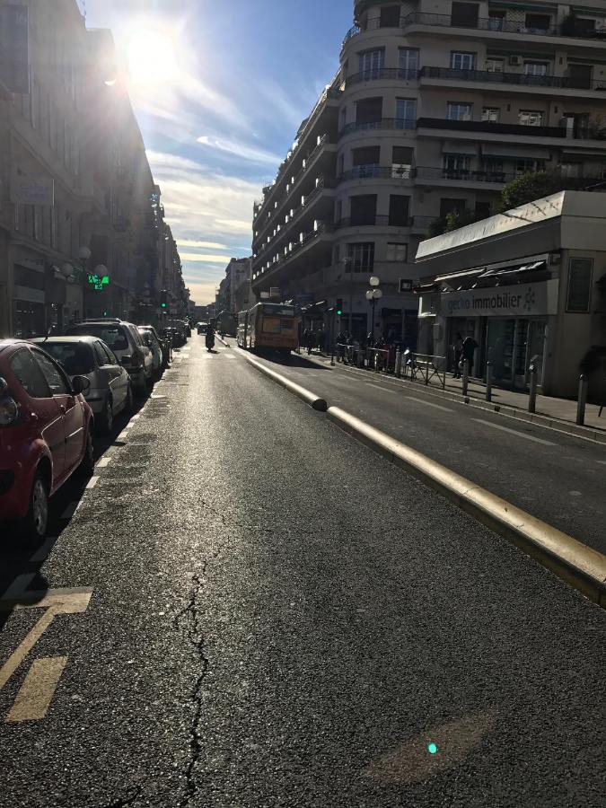 1 Bdr Downtown Near Place Massena Nice Exterior foto